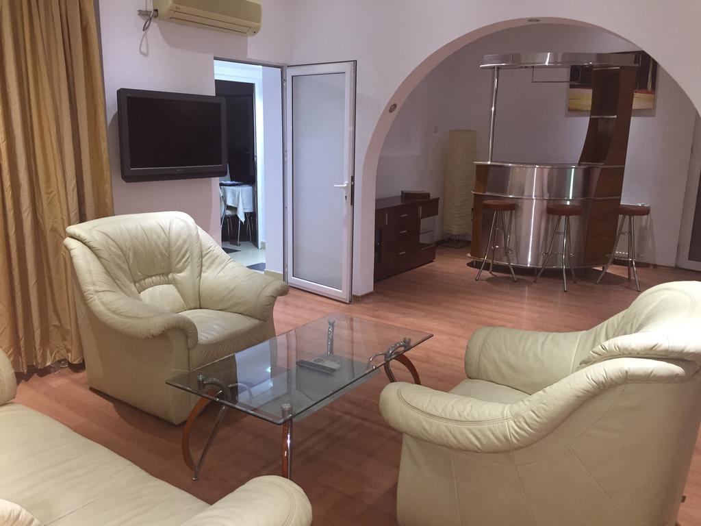 Ferienwohnung Apartament Unirii Centru Bukarest Exterior foto